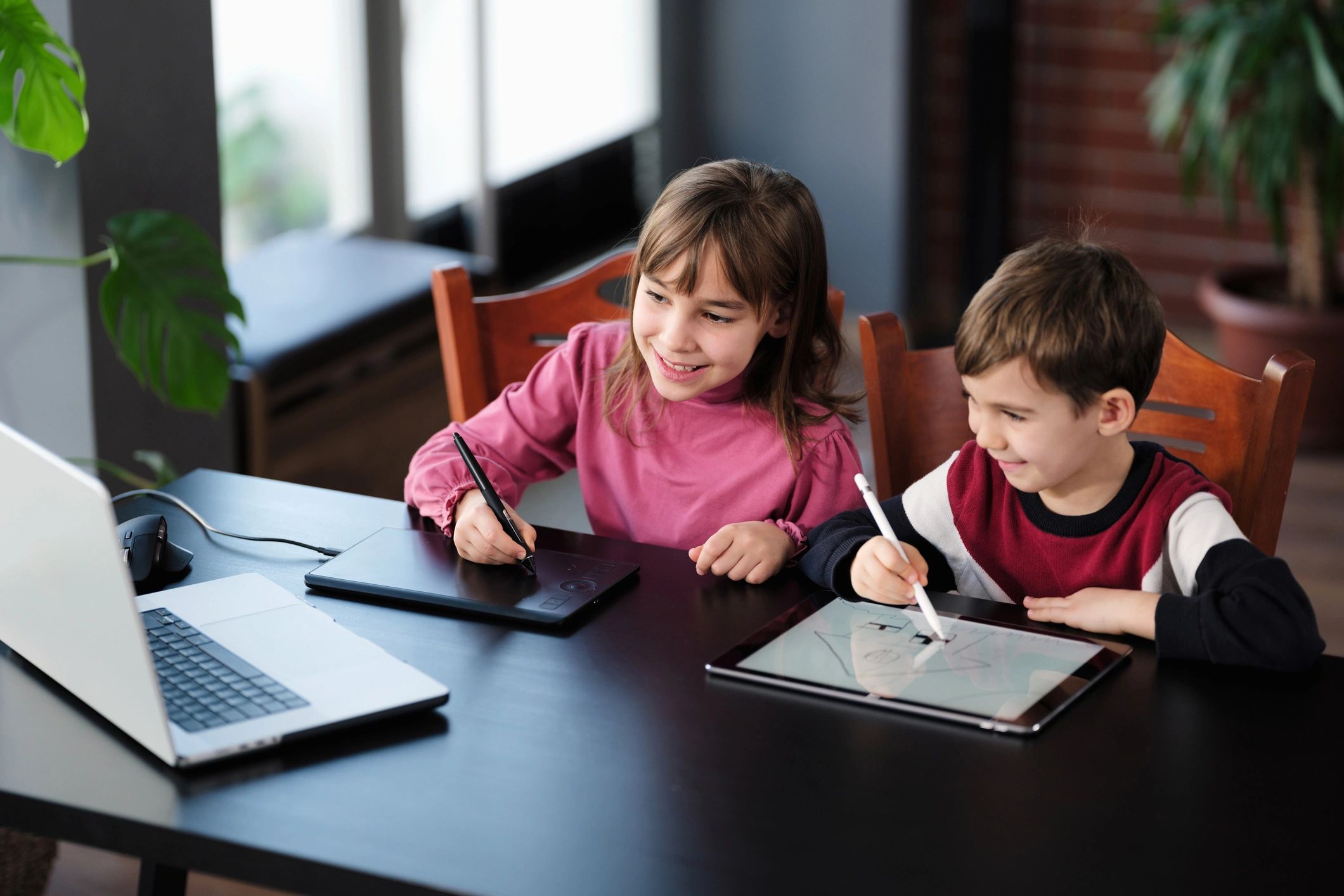 children doing homework daycare
